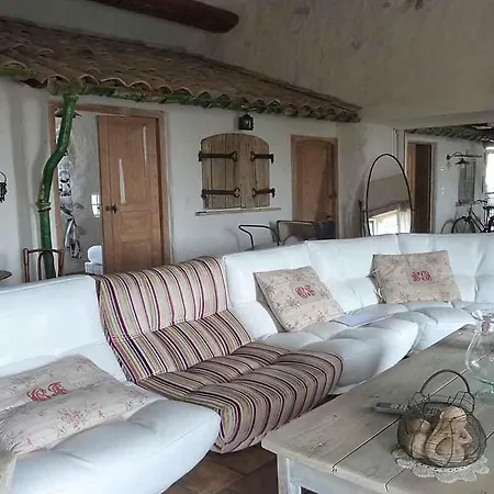 Sleeps 10 Pool Hébergement de vacances