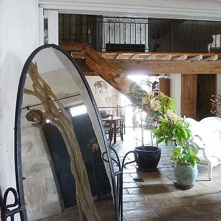 Sleeps 10 Pool Hébergement de vacances Puimisson